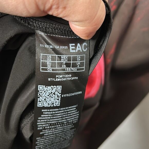 Beautiful floral dresses - Picture 5 of 5